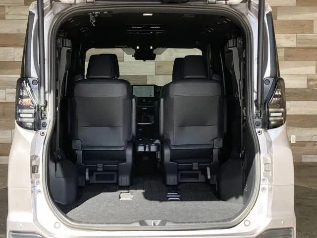 TOYOTA VOXY S-Z 2022