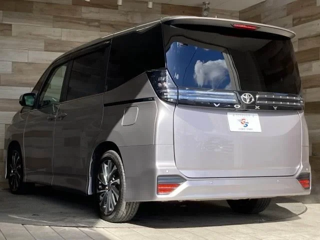 TOYOTA VOXY S-Z 2022