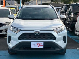 TOYOTA RAV4 2023 PEARL WHITE $24900 FOB TOYOTA RAV4 2023 PEARL WHITE $24900 FOB