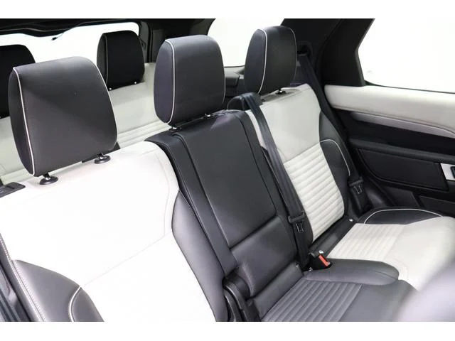 LAND ROVER DISCOVERY R-DYNAMIC HSE D300 2021 LAND ROVER DISCOVERY R-DYNAMIC HSE D300 2021