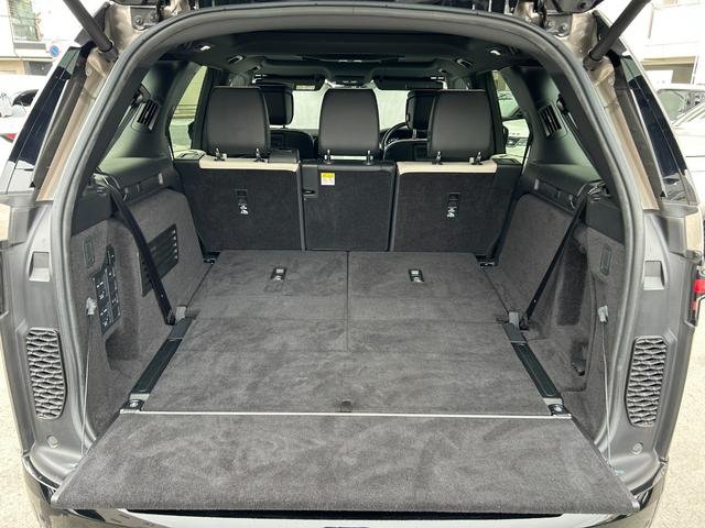 LAND ROVER DISCOVERY R-DYNAMIC HSE D300 2021 LAND ROVER DISCOVERY R-DYNAMIC HSE D300 2021