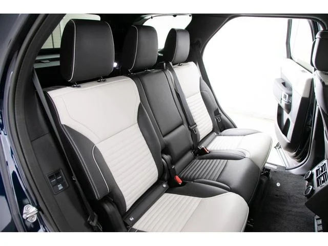 LAND ROVER DISCOVERY R-DYNAMIC HSE D300 2021 LAND ROVER DISCOVERY R-DYNAMIC HSE D300 2021