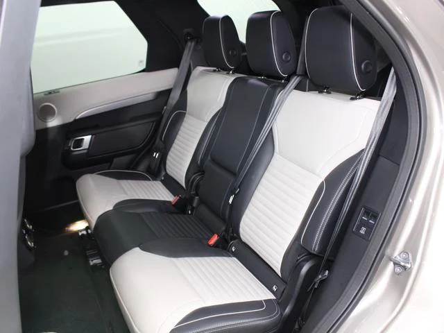 LAND ROVER DISCOVERY R-DYNAMIC HSE D300 2021 LAND ROVER DISCOVERY R-DYNAMIC HSE D300 2021