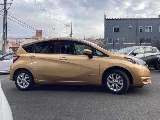 NISSAN NOTE e-POWER X 2018