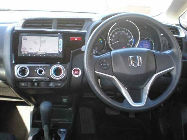 HONDA FIT 13G F PACKAGE 2013 HONDA FIT 13G F PACKAGE 2013