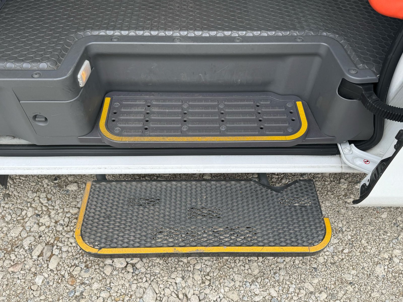 NISSAN CARAVAN VAN 2017 NISSAN CARAVAN VAN 2017